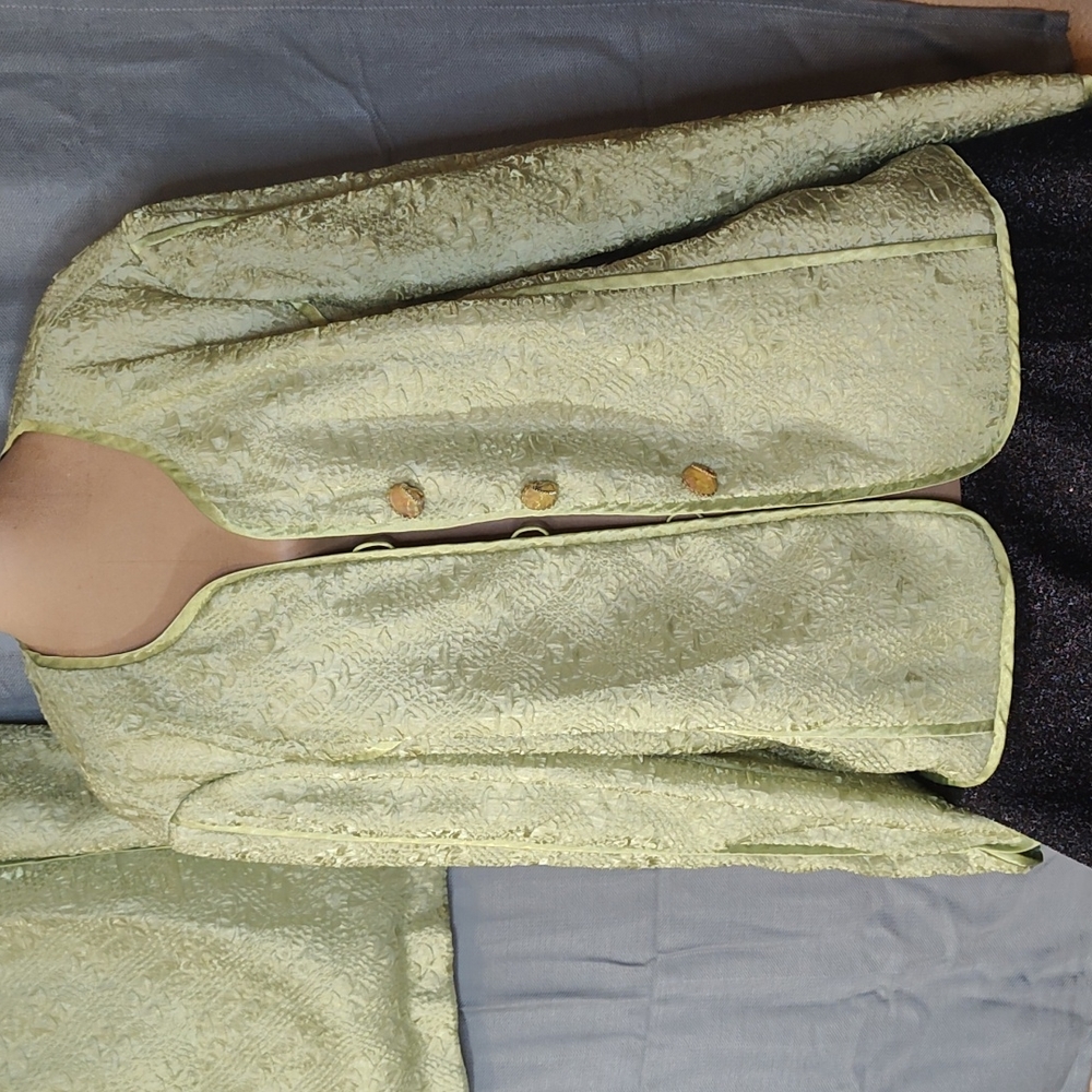 Moshita Couture Suit - Picture 2 of 6